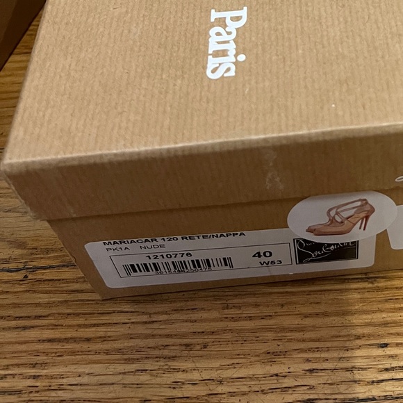 MARIACAR 120 RETE/NAPPA - Louboutin *BRAND NEW*
NUDE - Picture 12 of 16